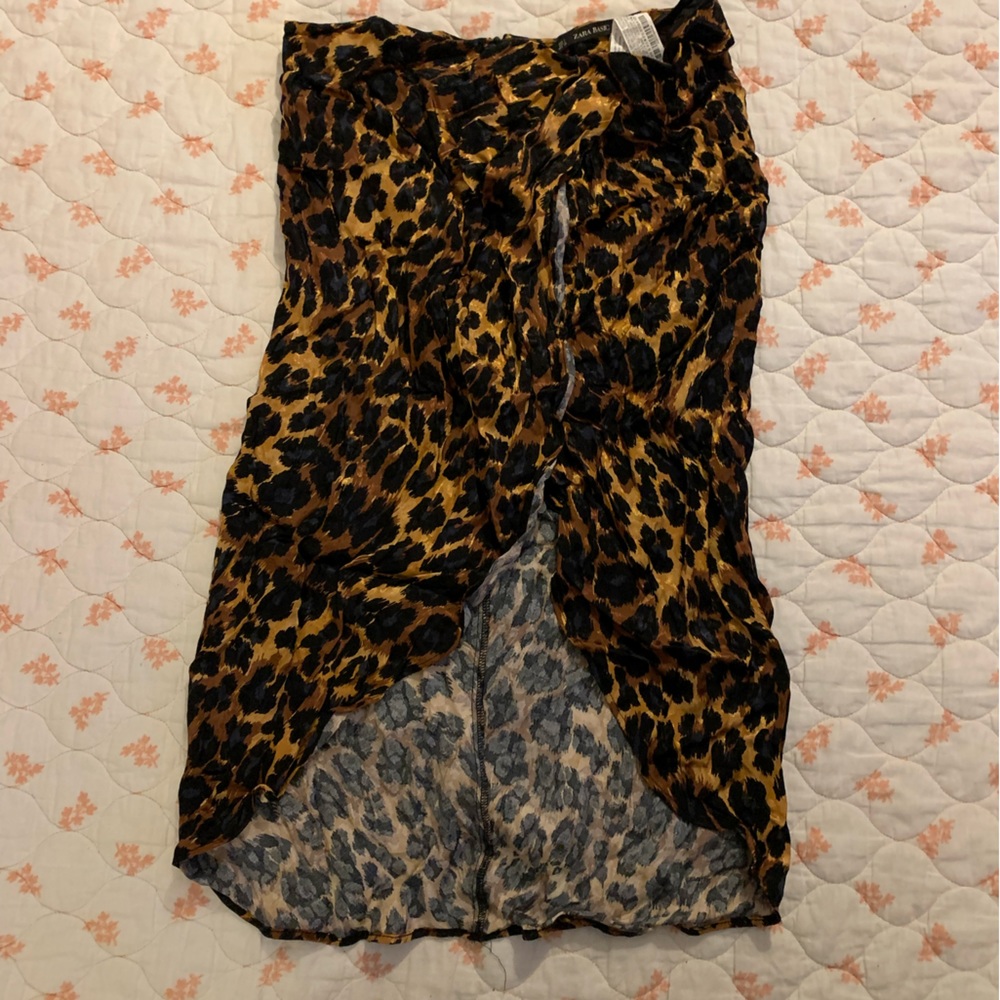 Zara leopard skirt